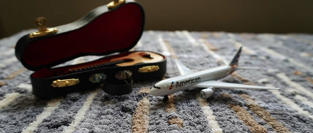 Mini American Airlines Plane