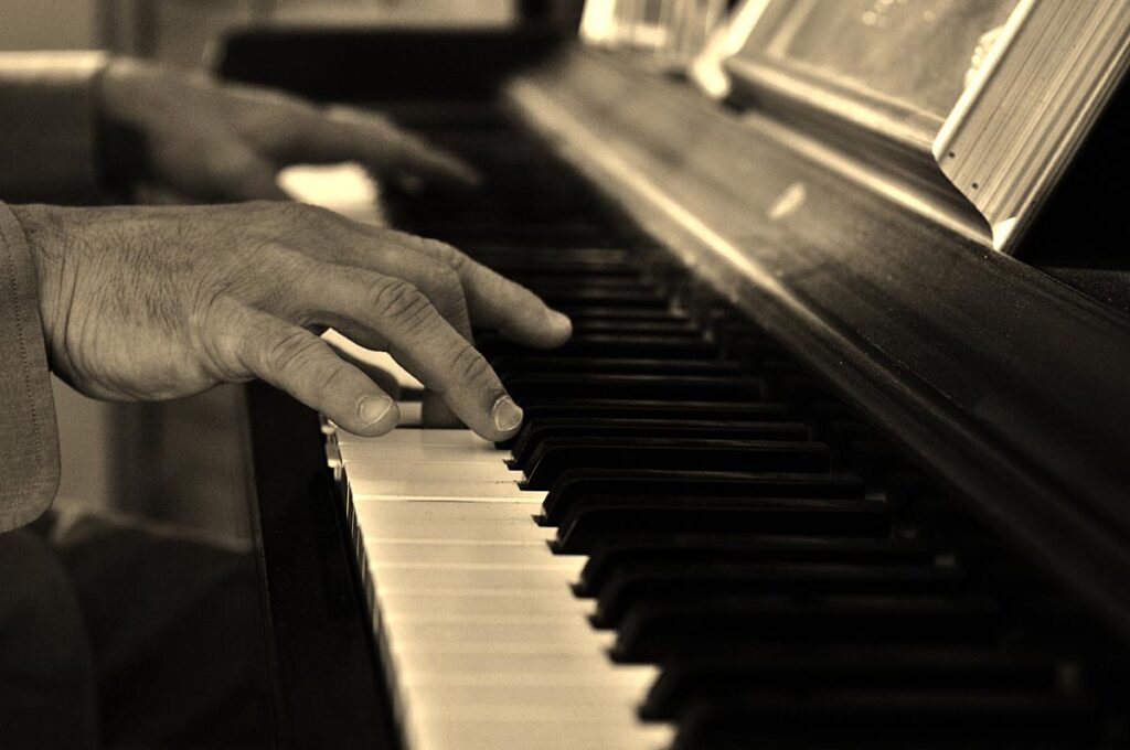 wurlitzer piano - new one